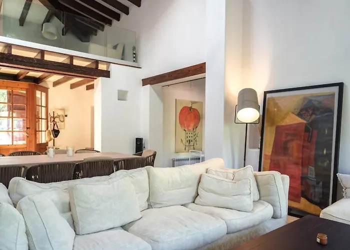 Preciosa Casa Familiar Cerca Esporlas Na Servera